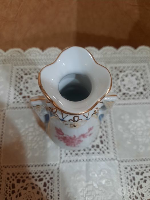 Красивая, миниатюрная, коллекционная вазочка из фарфора, винтаж,  Roya
