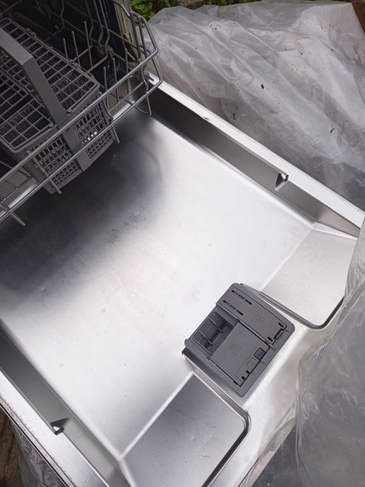 съдомиялна neff с повреда