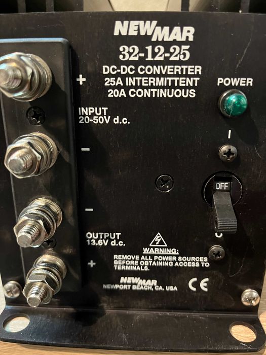 convertor tensiune input 20-50V DC, output 13,6V DC 20A