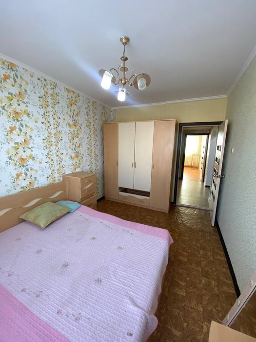 Продам трёхкомнатную квартиру