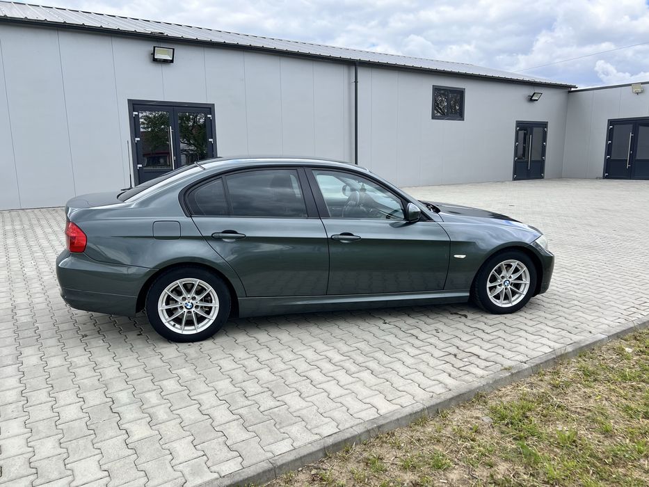 BMW e90 facelift