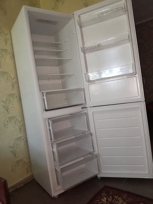 Продам холодильник в отличном состоянии
