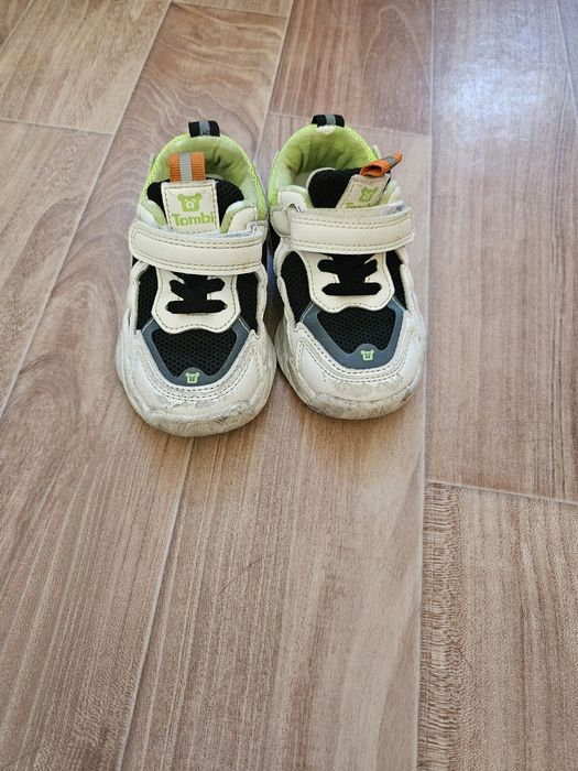 Весенняя обувь  24 размер