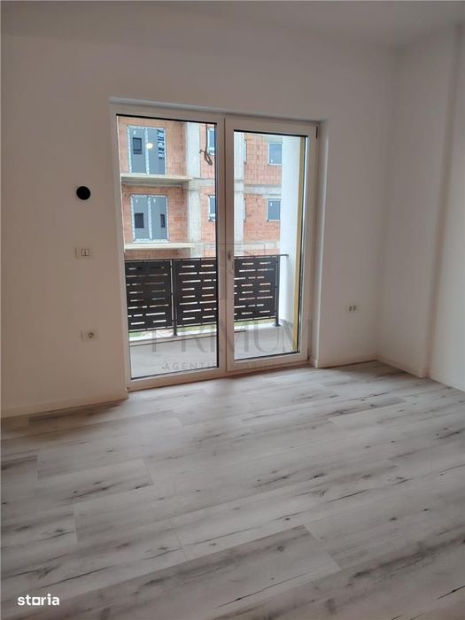 Apartament 2 camere - balcon - loc de parcare inclus - finalizat.