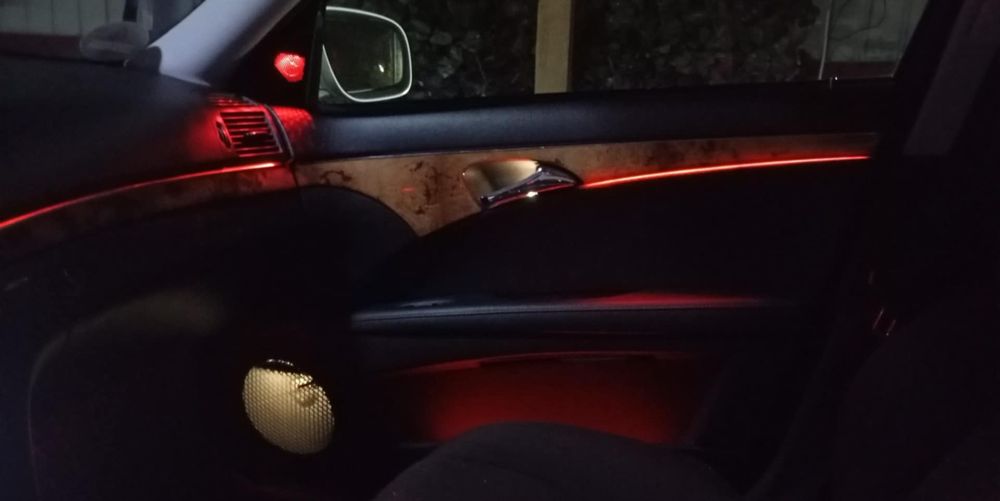 Vând Mercedes W211 2.2cdi