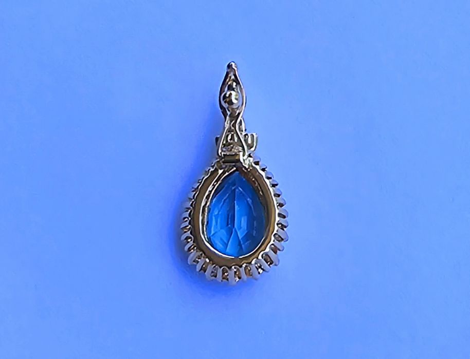 Pandant din aur galben 14k cu topaz și diamante naturale