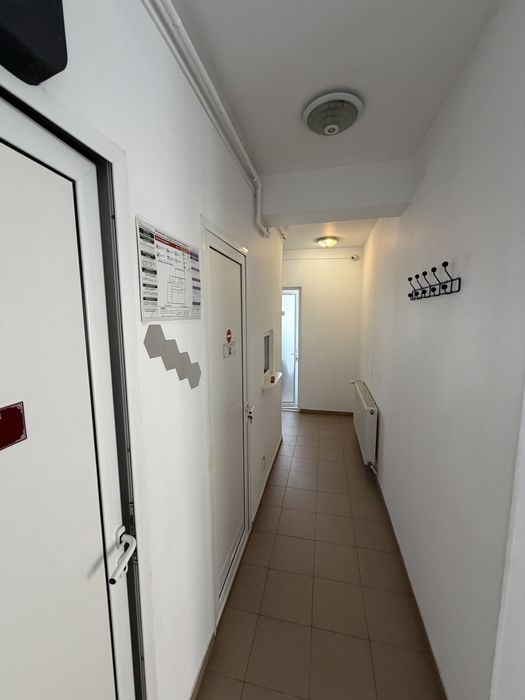 Spatiu comercial strada Frunzisului 108