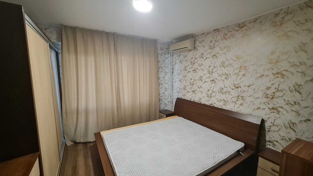 Дава се под наем Тристаен апартамент в Бургас, Братя Миладинови - 75 кв.м за 484.5 € - Снимка #2