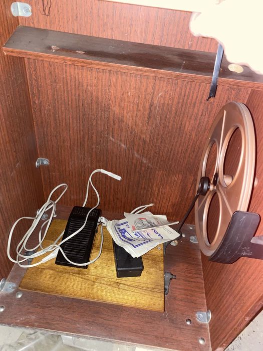 Швейная машина Чайка 142М