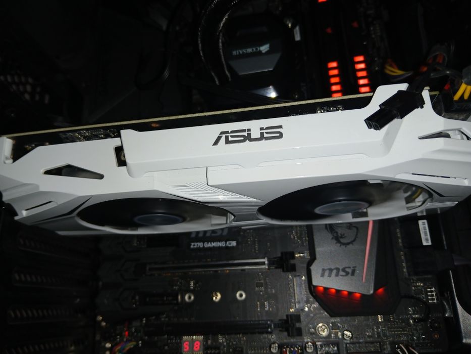 Vand placa video gtx 1060 3gb / vs550 corsair