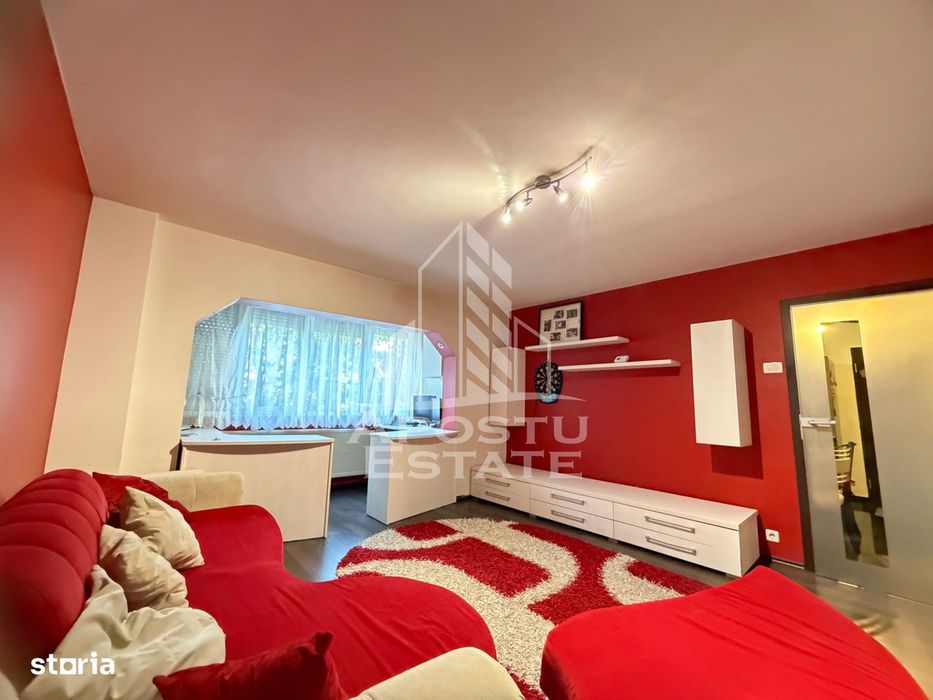 Apartament cu 3 camere, et 2, cent. proprie, zona Lunei,in Timisoarara