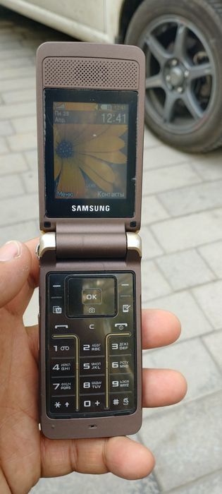 Продаются телефоныNokia 6120 и других моделей