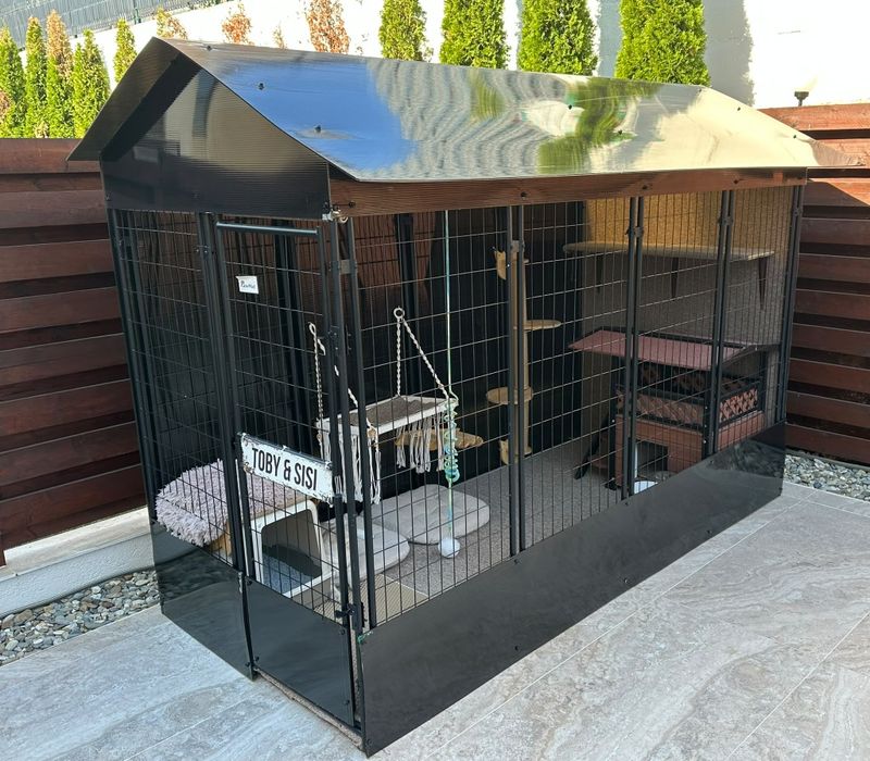 Vând Padoc exterior pentru pisici,caini