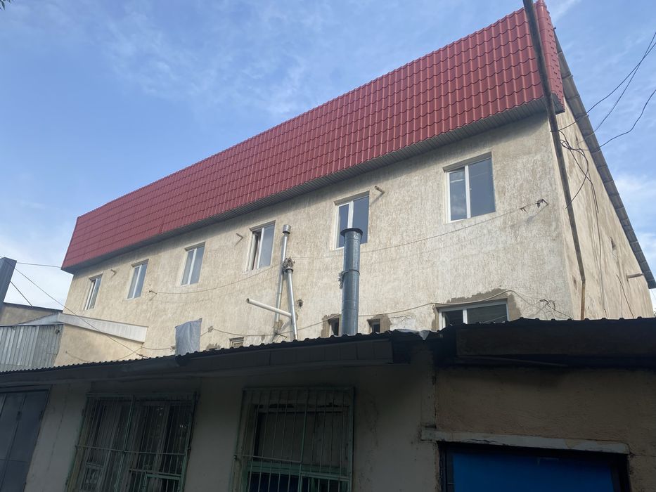 Продается коммерческое здание 500м2 вместе с домом 150м2