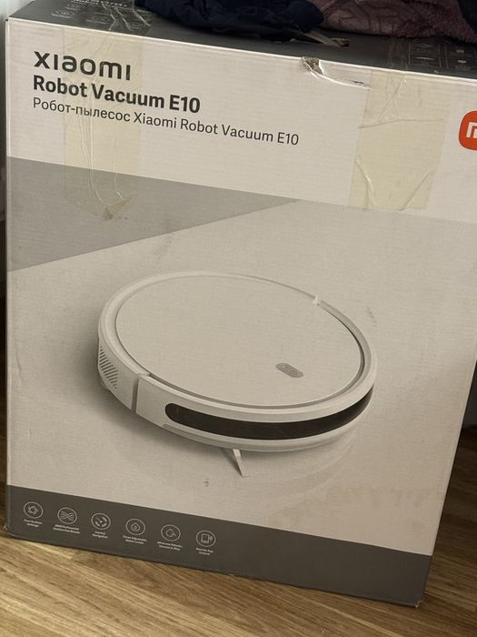 Продам робот пылесос