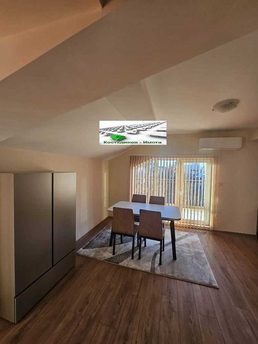 Дава се под наем Тристаен апартамент в Пловдив, Въстанически - 107 кв.м за 510 € - Снимка #12