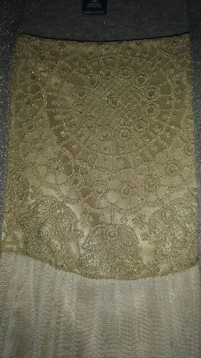 Платье на девочку нарядное