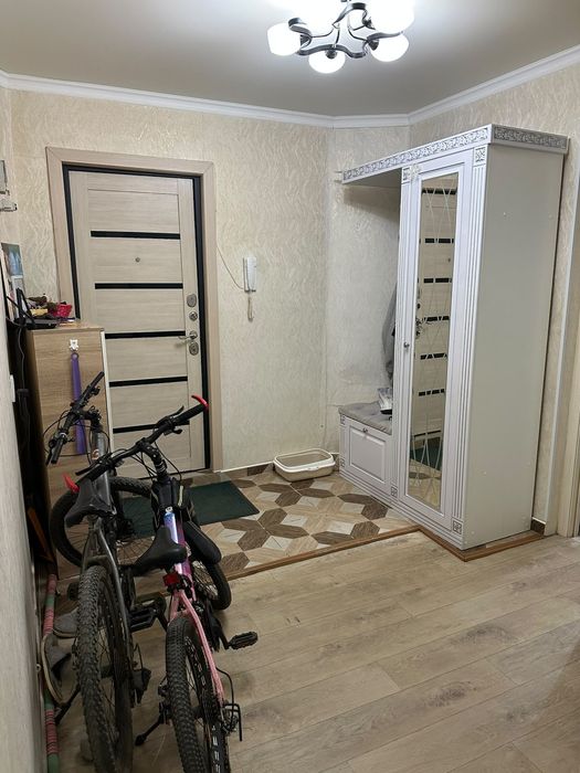 Продам 3 комнатную квартиру