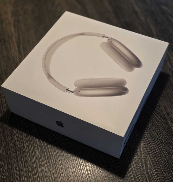 Apple AirPods Max Active Noise Cancellation, Starlight