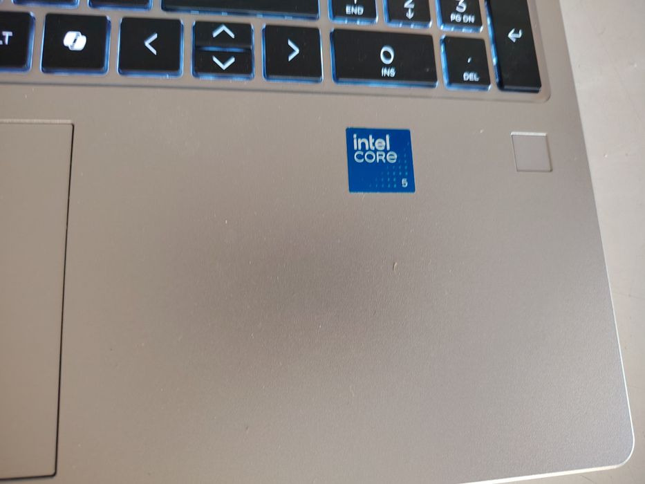 Nautbok HP intele Core I5