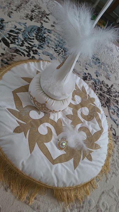 Набор для кызга сырга салу.