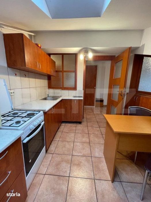 Apartament cu 2 camere, 50 mp, parcare, zona Casa Radio