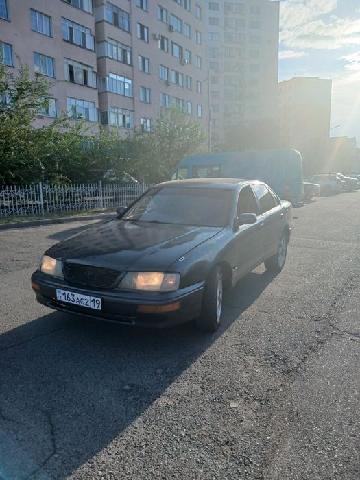 Рассрочка  Тайота авалон