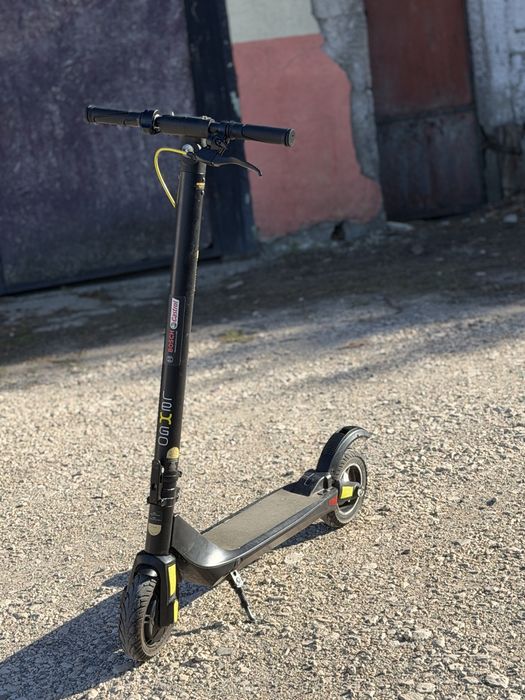 Vand trotineta electrica