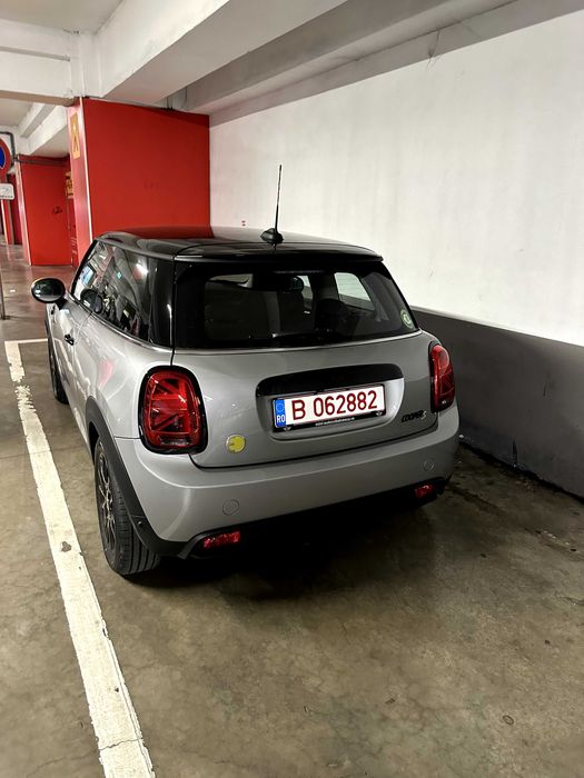 Vand mini cooper SE full electric ca nou, in garantie