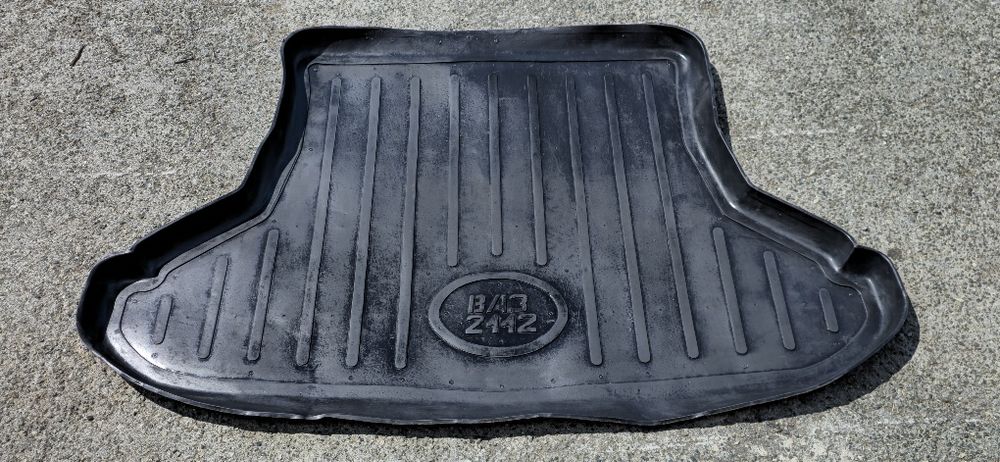Коврик в багажник LADA 21111(универсал)