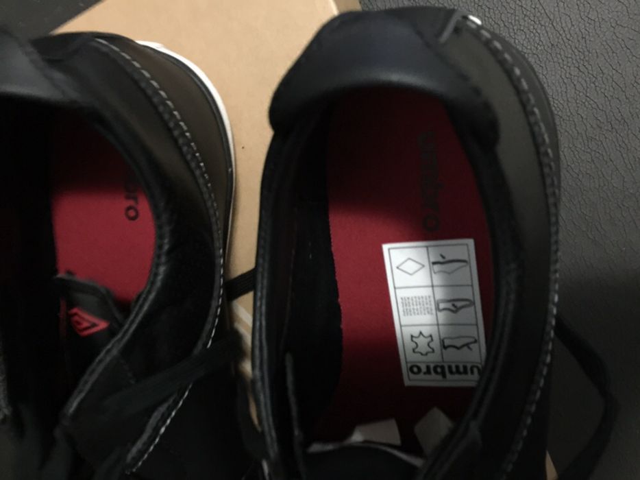 Adidasi Barbati Umbro Piele Naturala 40.5 41