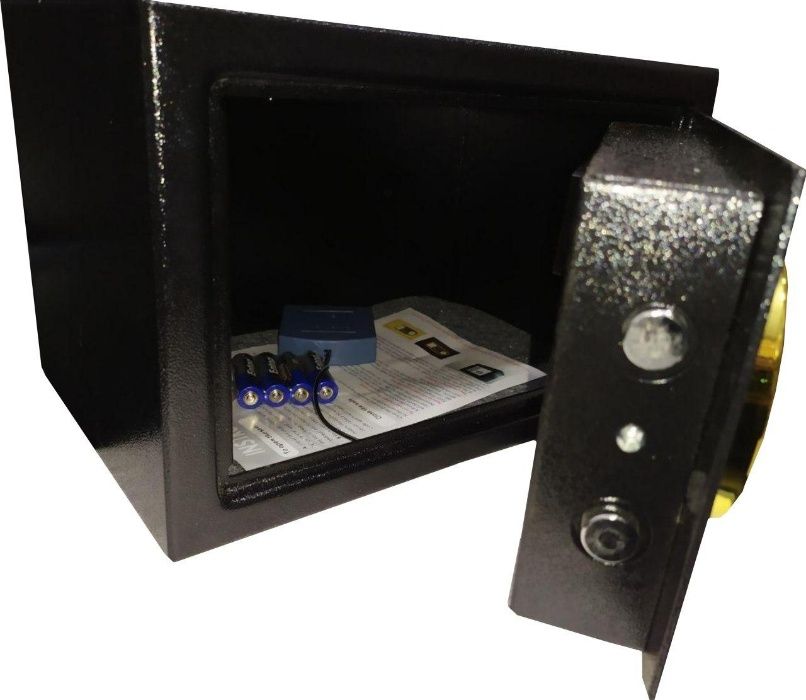 Сейфы с кодовыми замками светодиодным таблом. со встронной сигнализаци
