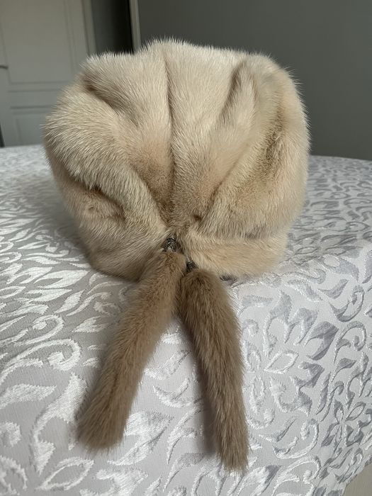 Продам шапку норковую