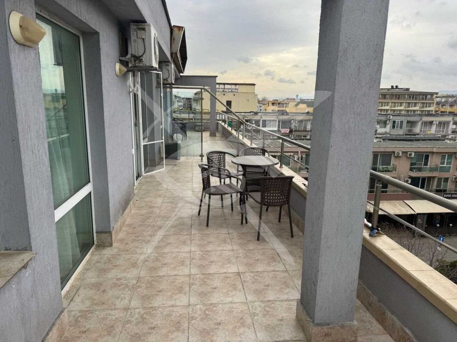 Продава се Двустаен апартамент в к.к. Слънчев бряг - 80 кв.м за 1032 €/кв.м - Снимка #9