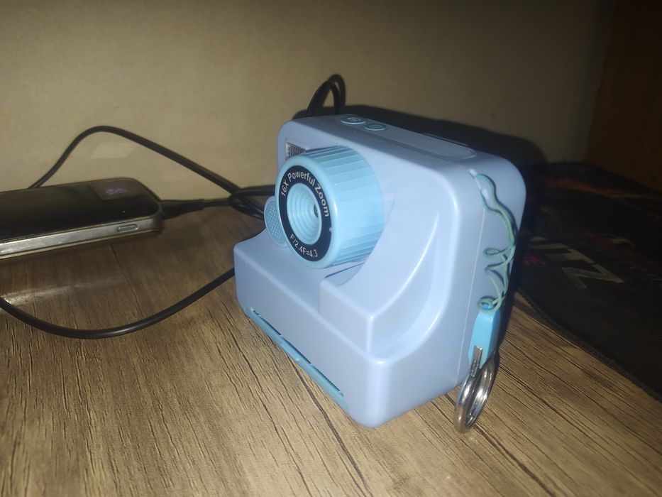 Foto apparat sotiladi