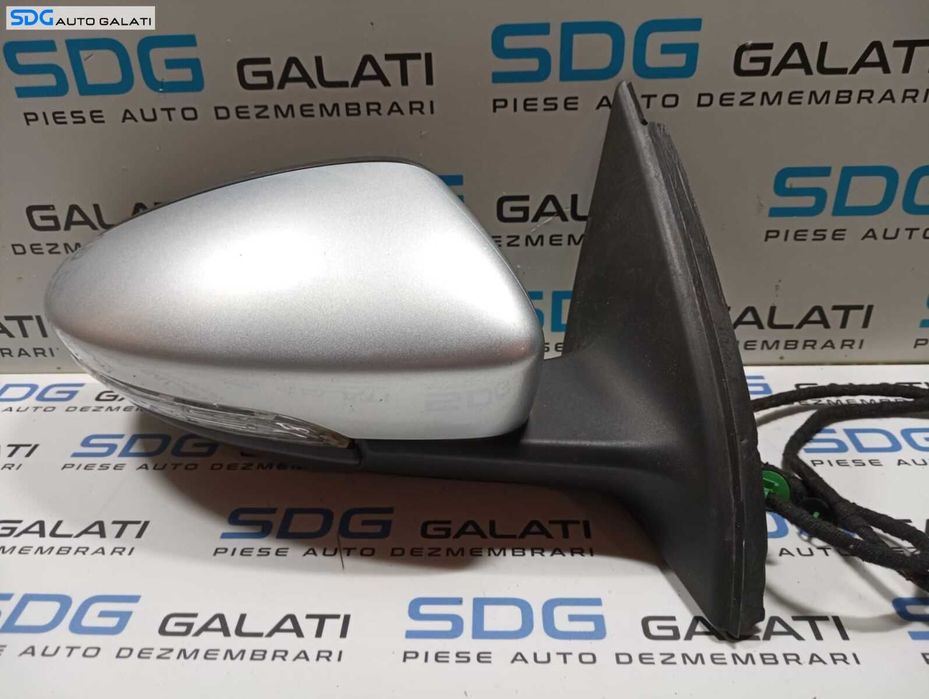 Oglinda Dreapta Electrica FARA Pliere Rabatare cu Lumina Ambientala VW Passat B7 2010 - 2015 Culoare LA7W [M3833]