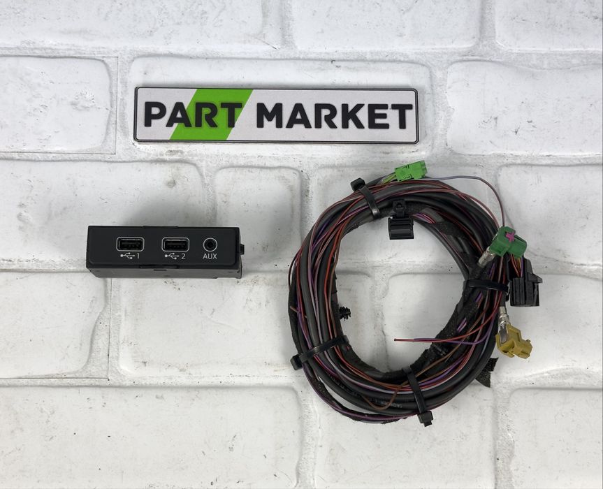 Комплект USB AUX AUDI A4 A5 Q5 8W0035736