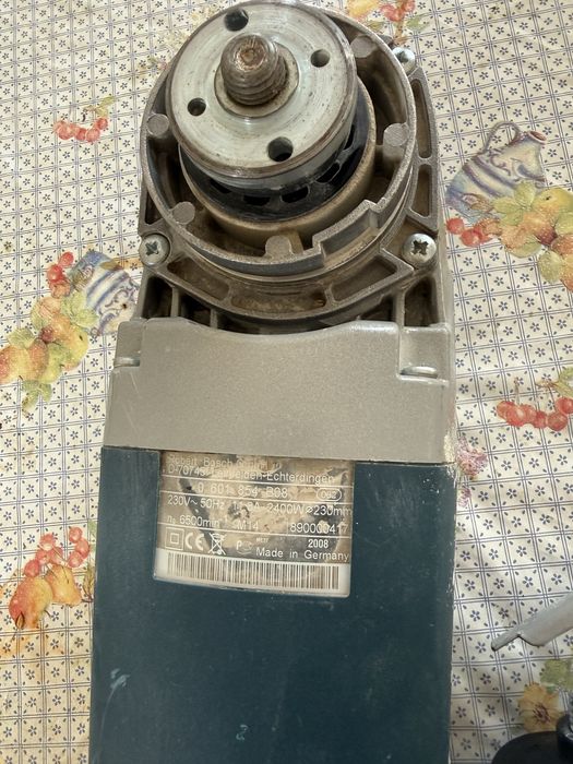шлифмашинка Bosch
