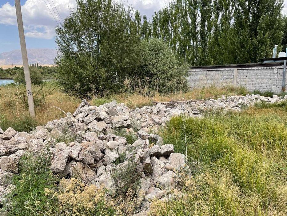 Отдам даром куски бетона