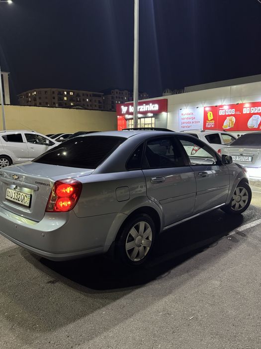 Jentra 2015 aftamat 79.000 km