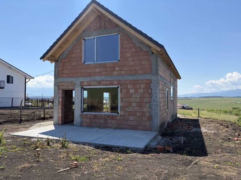 Casa de vanzare la periferia Sibiului
