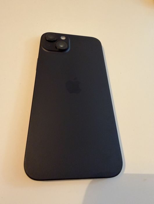 Vând Iphone 15 plus Black