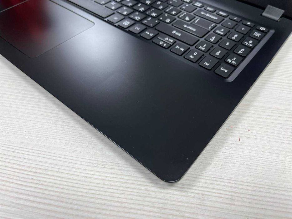 ACER ASPIRE 3 Core i3/озу 12гб/SSD 512/Идеальном Состояние