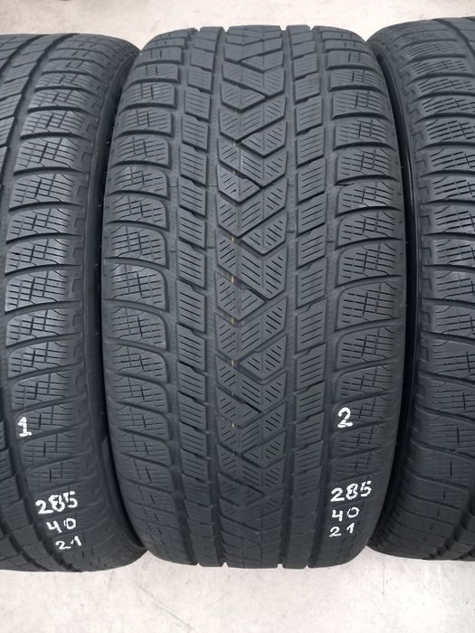 285/40/21 109V 4бр.PIRELLI WINTER SCORPION- Неразличими от НОВИ