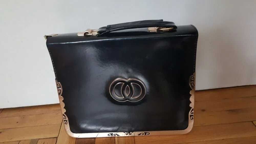 Дамски чанти еко и естествена кожа- нови