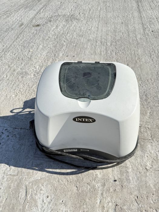 Intex CG-26666.