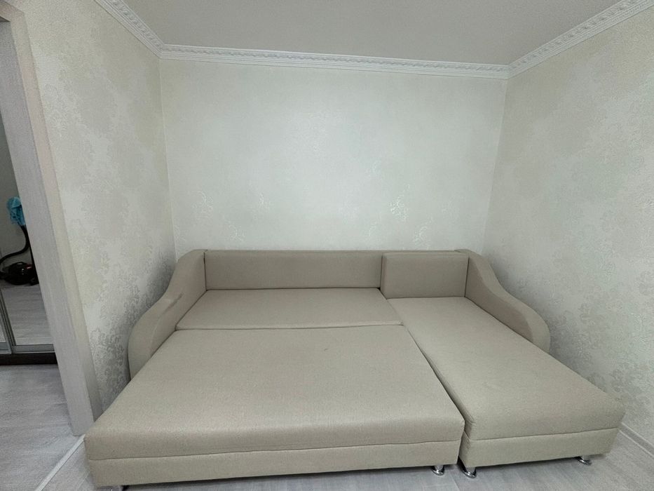 Продам  диван   за   80000 тг