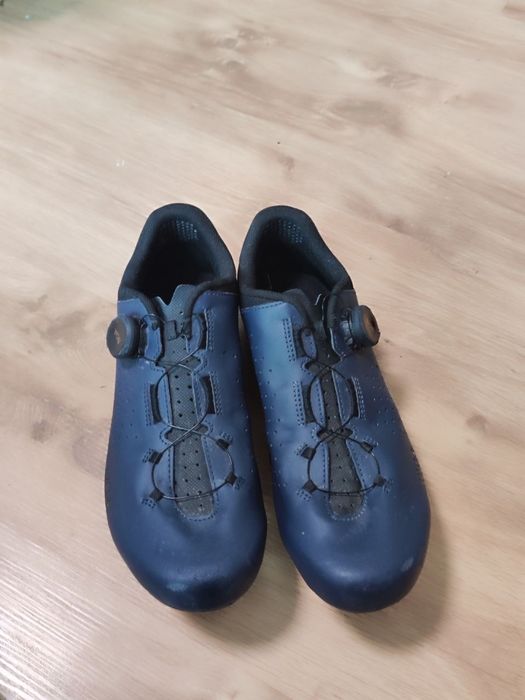 Велотуфли Fizik Vento 43 размер