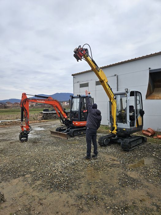 Miniexcavator neuson powertilt