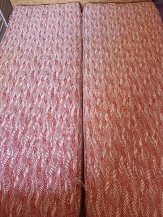 Кровать двуспальная пружиновая